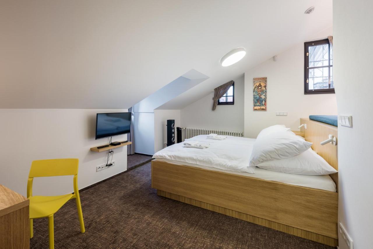 Fancy Apartments By Prague Castle Экстерьер фото