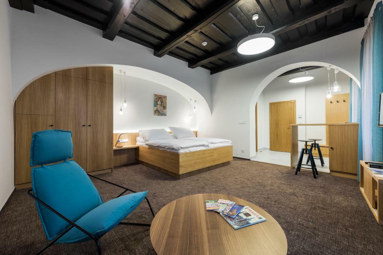 Fancy Apartments By Prague Castle Экстерьер фото
