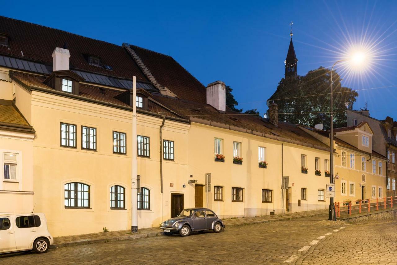 Fancy Apartments By Prague Castle Экстерьер фото